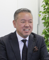 代表取締役 浅井 一